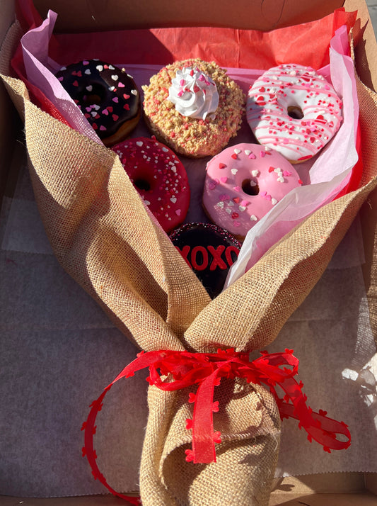 VALENTINES DAY PRE-ORDER DONUT BOUQUET